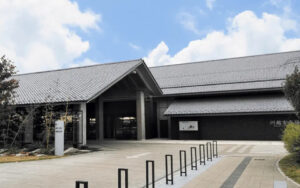 川越市斎場の外観